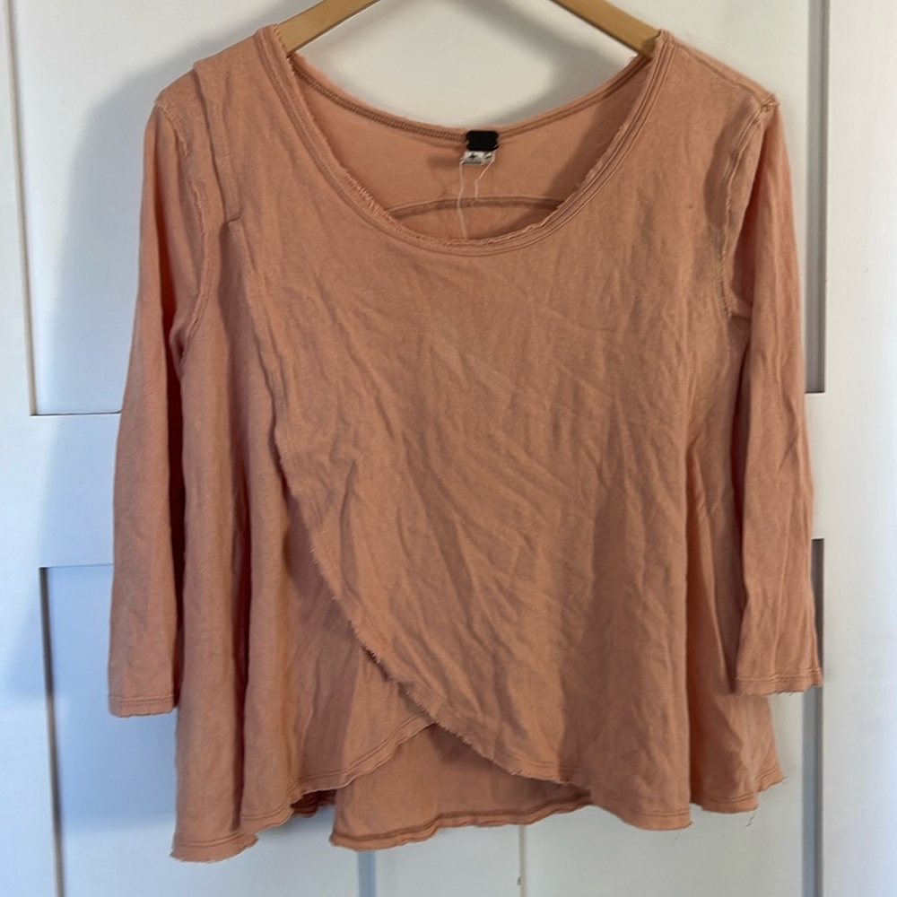 Free People peach shirt xs